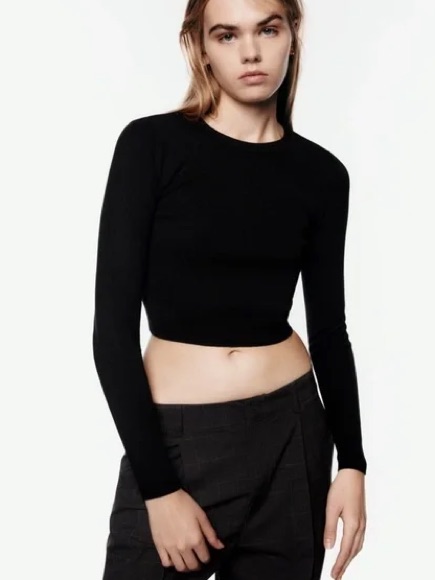 Zara Black Long Sleeve Cropped Sweater